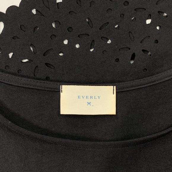 Everly Black Dinner Holiday Dress Laser Cut Eyelette Cutouts 3/4 Sleeve‎ Size M - Picture 3 of 13